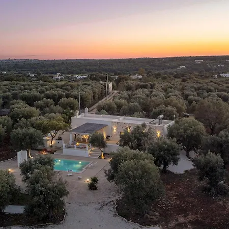Villa Casale Di Ameli' 5, Emma Ostuni