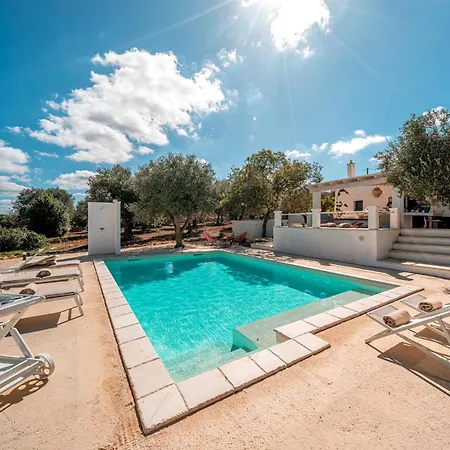 Casale Di Ameli' 5, Emma Villa Ostuni
